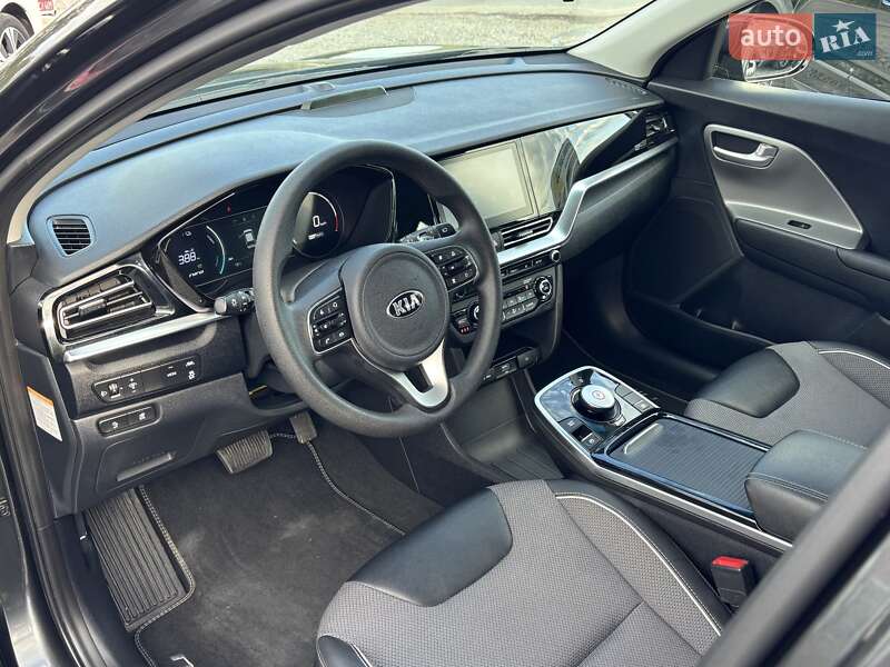 Позашляховик / Кросовер Kia Niro 2020 в Львові