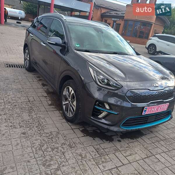 Внедорожник / Кроссовер Kia Niro 2020 в Дубно