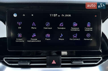 Внедорожник / Кроссовер Kia Niro 2020 в 