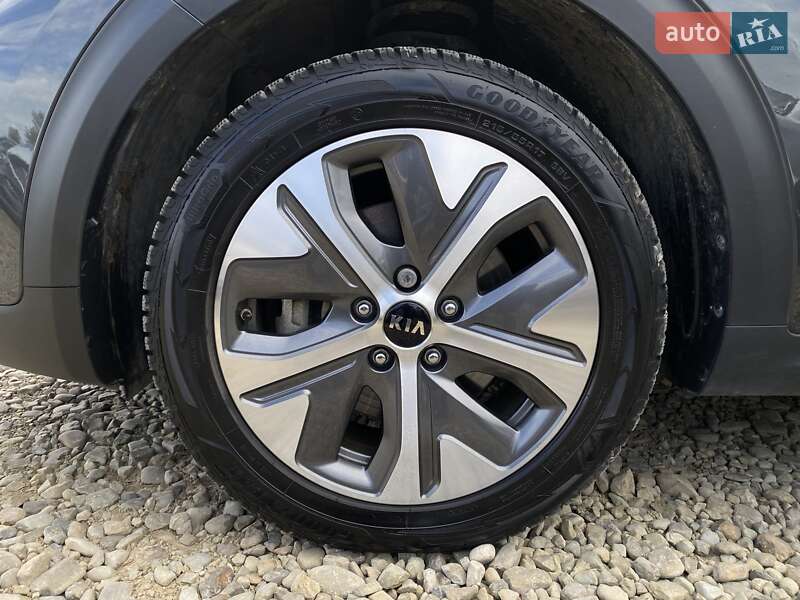 Внедорожник / Кроссовер Kia Niro 2022 в Львове