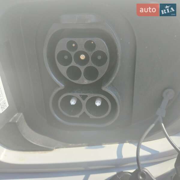 Позашляховик / Кросовер Kia Niro 2021 в Дніпрі фото 14 Позашляховик / Кросовер Kia Niro 2021 в Дніпрі