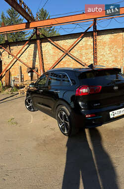 Внедорожник / Кроссовер Kia Niro 2019 в 