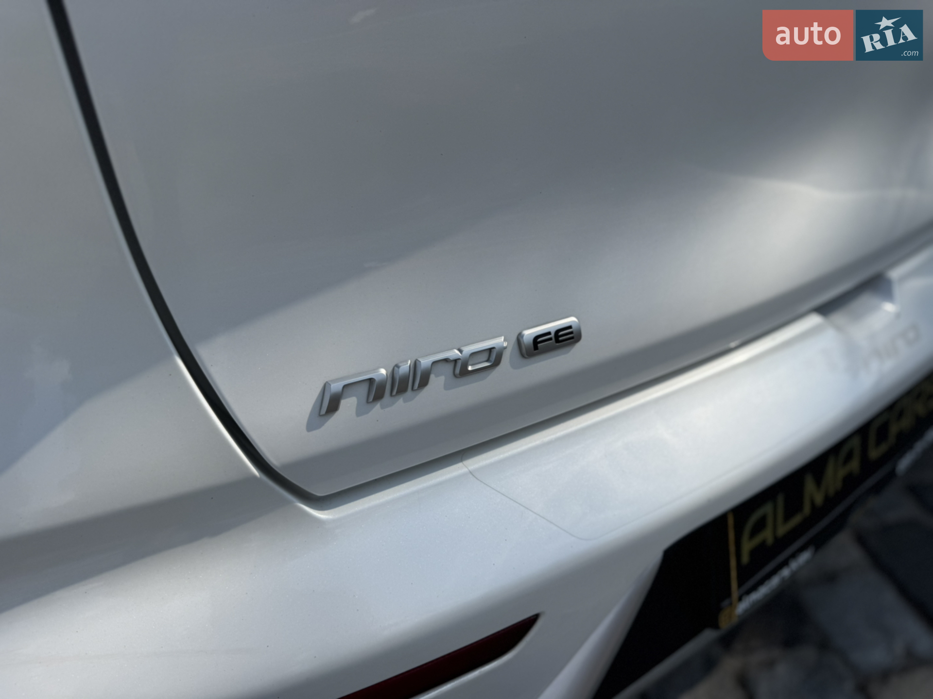 2017 Kia Niro - мініатюра 27
