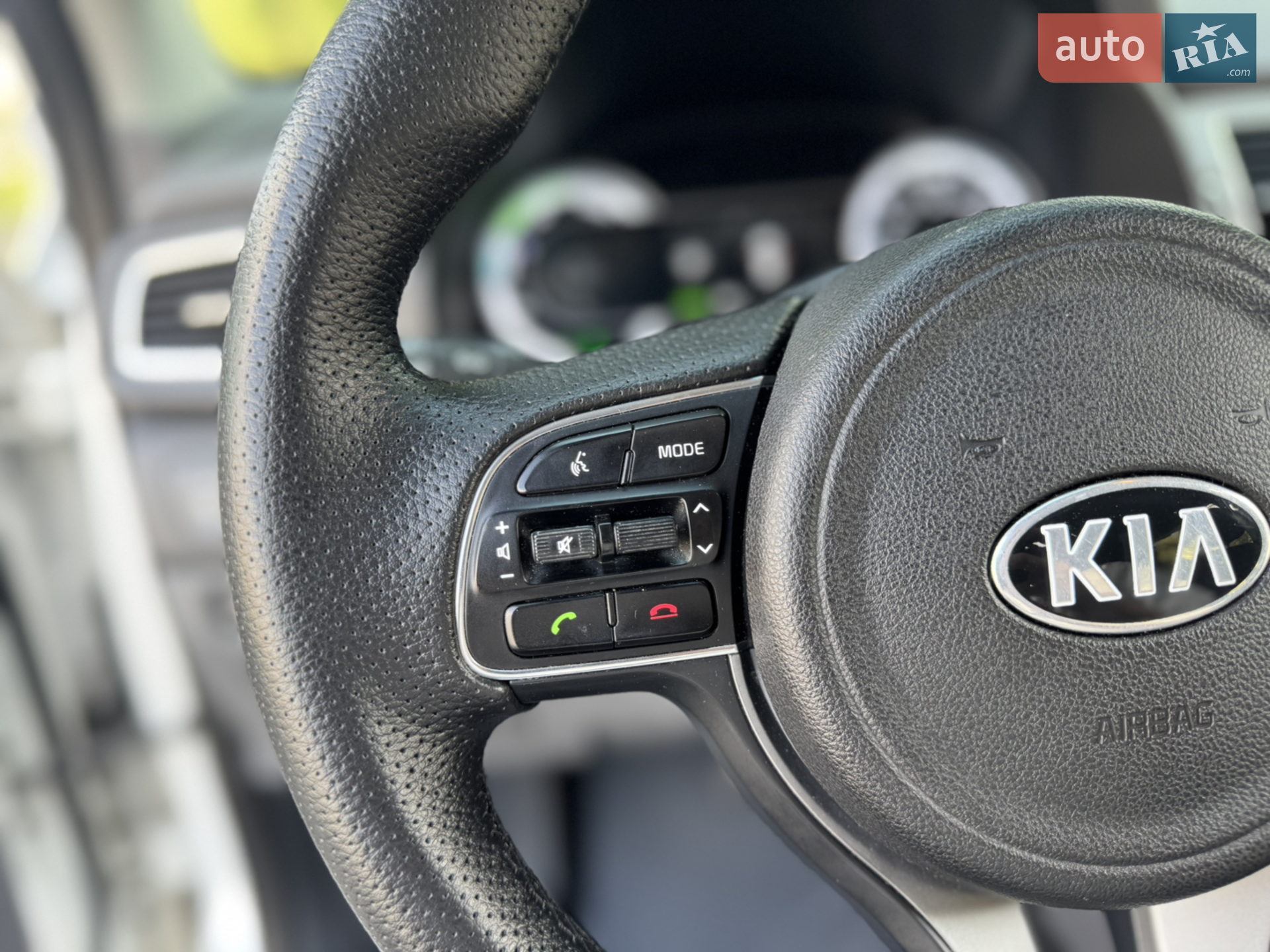 2017 Kia Niro - мініатюра 37