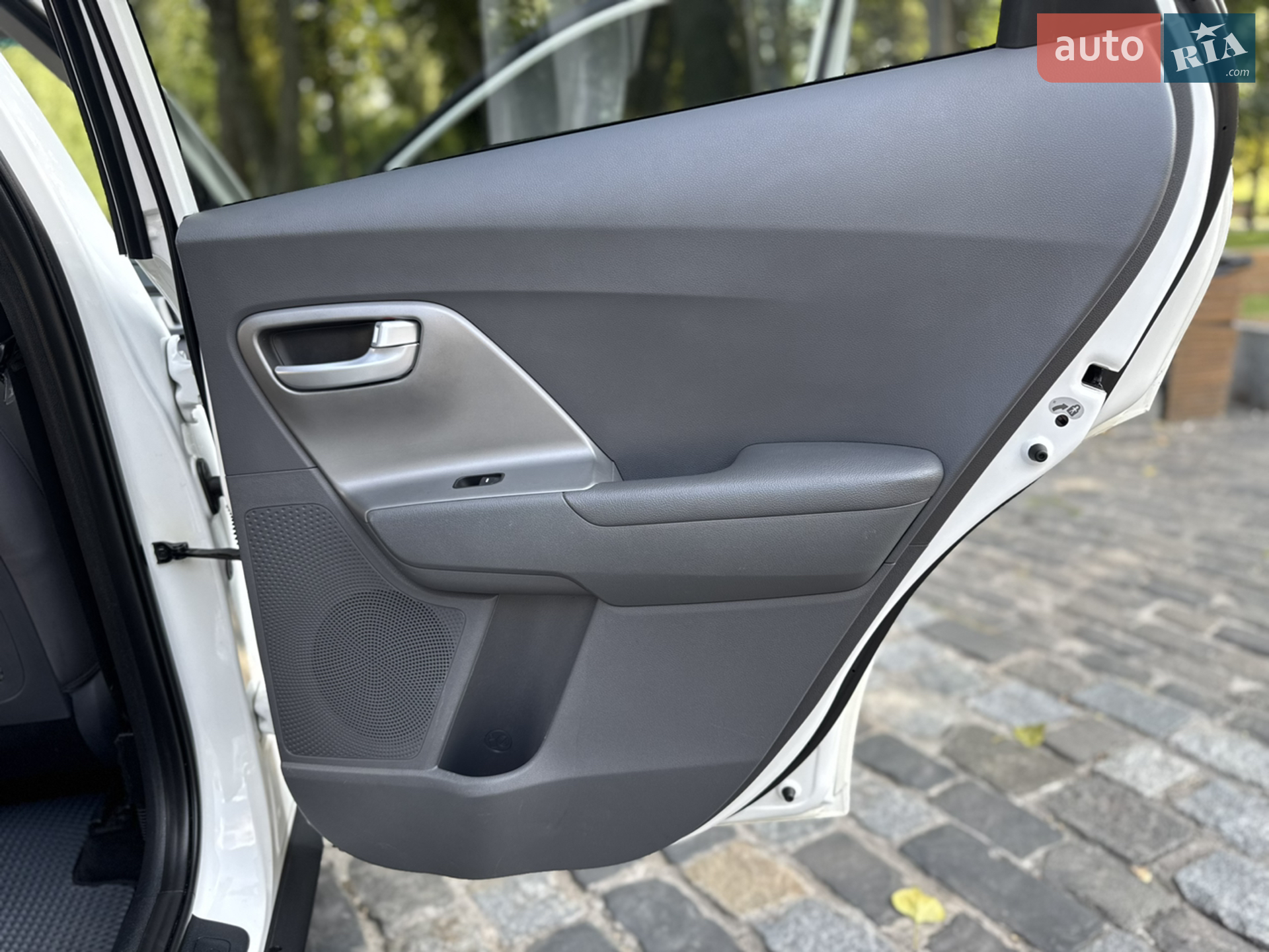 2017 Kia Niro - мініатюра 55