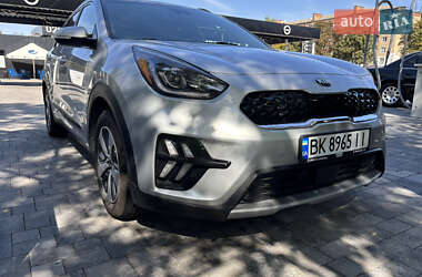 Позашляховик / Кросовер Kia Niro 2018 в Рівному