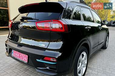 Внедорожник / Кроссовер Kia Niro 2020 в 