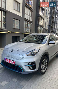 Внедорожник / Кроссовер Kia Niro 2019 в Ивано-Франковске