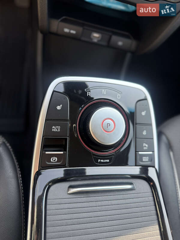 Позашляховик / Кросовер Kia Niro 2019 в Калуші