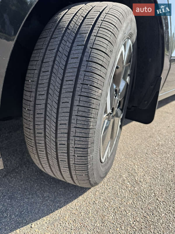 Внедорожник / Кроссовер Kia Niro 2023 в Коростене фото 11 Внедорожник / Кроссовер Kia Niro 2023 в Коростене