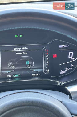 Внедорожник / Кроссовер Kia Niro 2021 в 