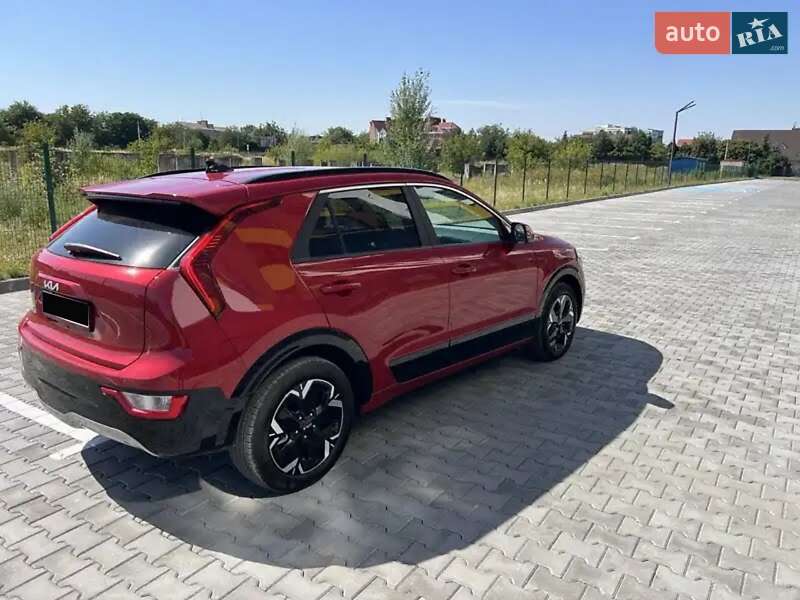 Внедорожник / Кроссовер Kia Niro 2022 в Ровно фото 3 Внедорожник / Кроссовер Kia Niro 2022 в Ровно