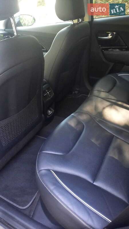 Позашляховик / Кросовер Kia Niro 2020 в Тернополі