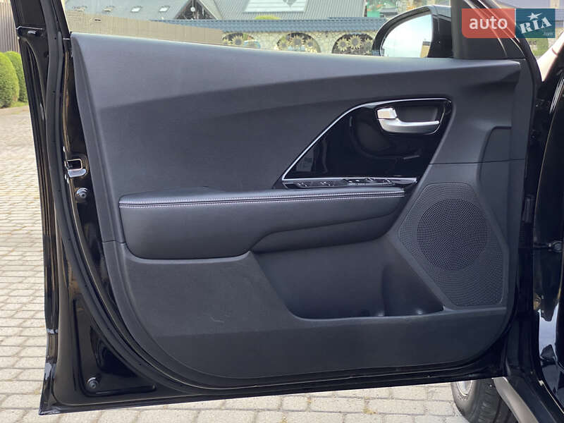 Позашляховик / Кросовер Kia Niro 2021 в Львові
