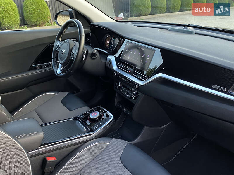 Позашляховик / Кросовер Kia Niro 2021 в Львові