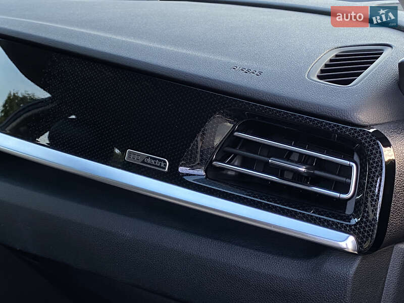 Позашляховик / Кросовер Kia Niro 2021 в Львові