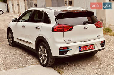 Внедорожник / Кроссовер Kia Niro 2020 в 