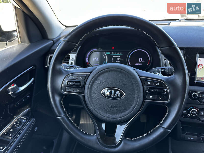 Позашляховик / Кросовер Kia Niro 2019 в Львові