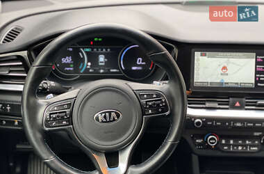 Внедорожник / Кроссовер Kia Niro 2020 в 