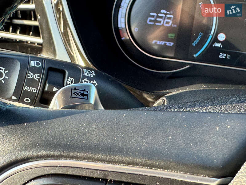Внедорожник / Кроссовер Kia Niro 2021 в Дрогобыче