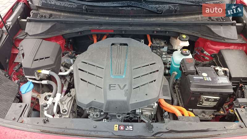 Позашляховик / Кросовер Kia Niro 2020 в Львові