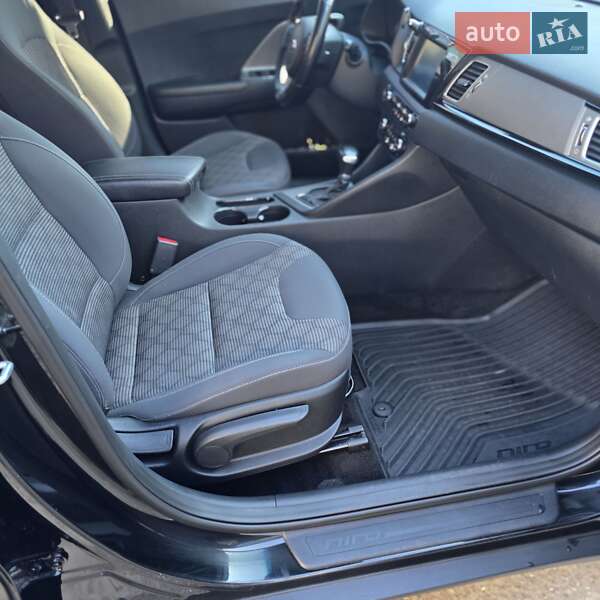 Внедорожник / Кроссовер Kia Niro 2018 в Одессе