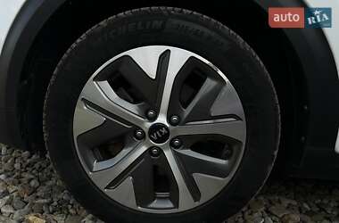 Внедорожник / Кроссовер Kia Niro 2020 в 