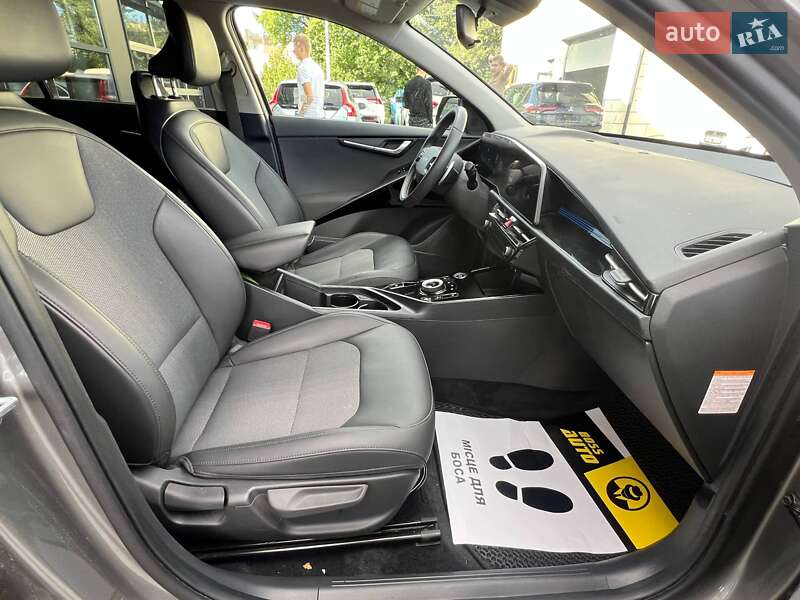 Внедорожник / Кроссовер Kia Niro 2024 в Ивано-Франковске