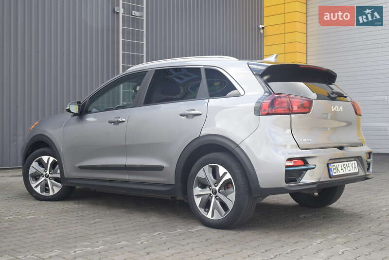 Внедорожник / Кроссовер Kia Niro 2022 в Ровно