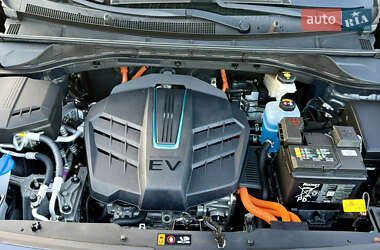 Внедорожник / Кроссовер Kia Niro 2021 в 