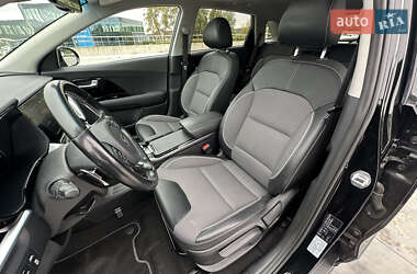 Внедорожник / Кроссовер Kia Niro 2021 в 