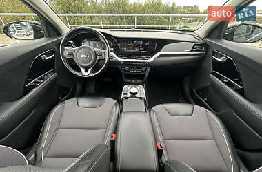 Внедорожник / Кроссовер Kia Niro 2021 в 