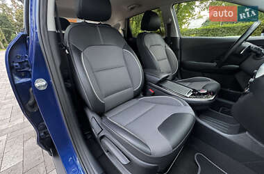Внедорожник / Кроссовер Kia Niro 2022 в 