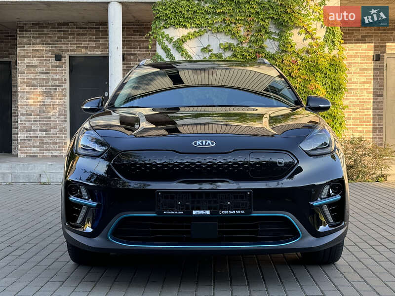 Позашляховик / Кросовер Kia Niro 2020 в Києві фото 3 Позашляховик / Кросовер Kia Niro 2020 в Києві