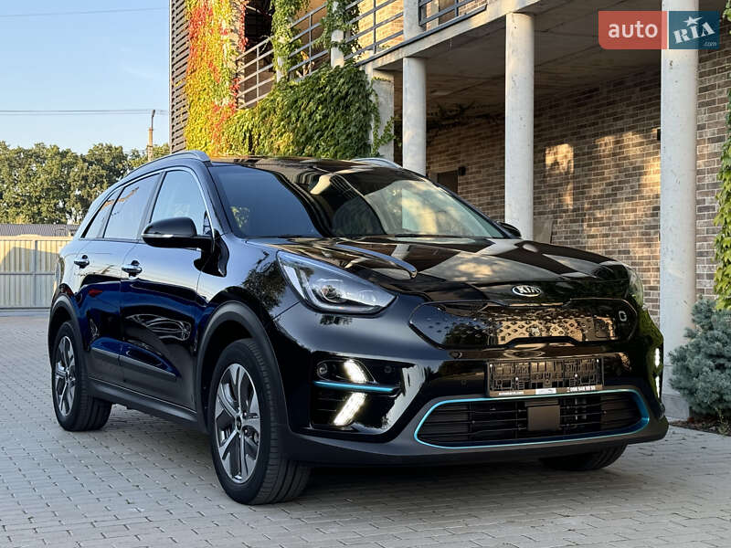 Позашляховик / Кросовер Kia Niro 2020 в Києві фото 19 Позашляховик / Кросовер Kia Niro 2020 в Києві