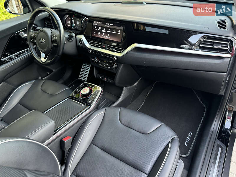 Позашляховик / Кросовер Kia Niro 2020 в Києві фото 79 Позашляховик / Кросовер Kia Niro 2020 в Києві