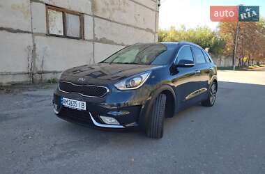 Внедорожник / Кроссовер Kia Niro 2017 в Звягеле