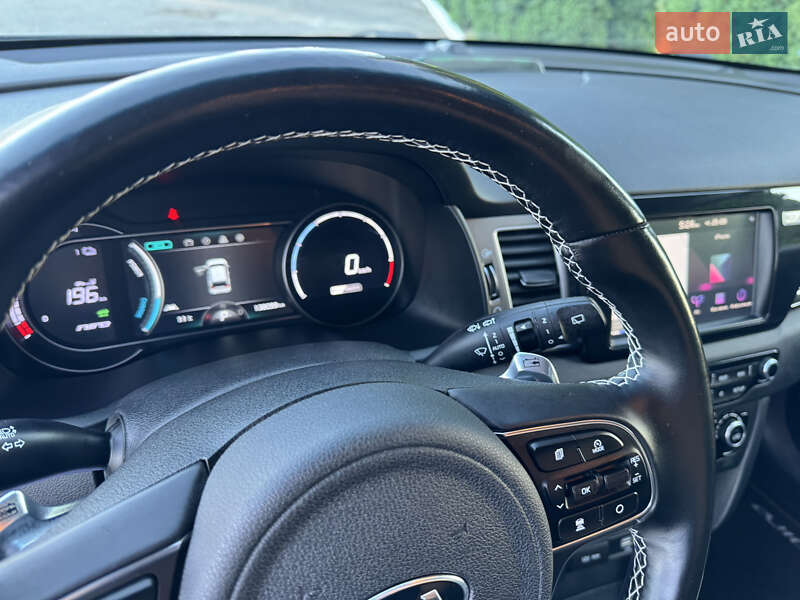 Внедорожник / Кроссовер Kia Niro 2020 в Дубно