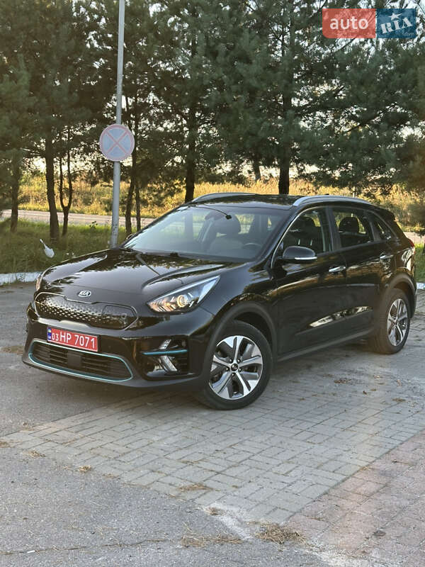 Внедорожник / Кроссовер Kia Niro 2020 в Золочеве фото 3 Внедорожник / Кроссовер Kia Niro 2020 в Золочеве
