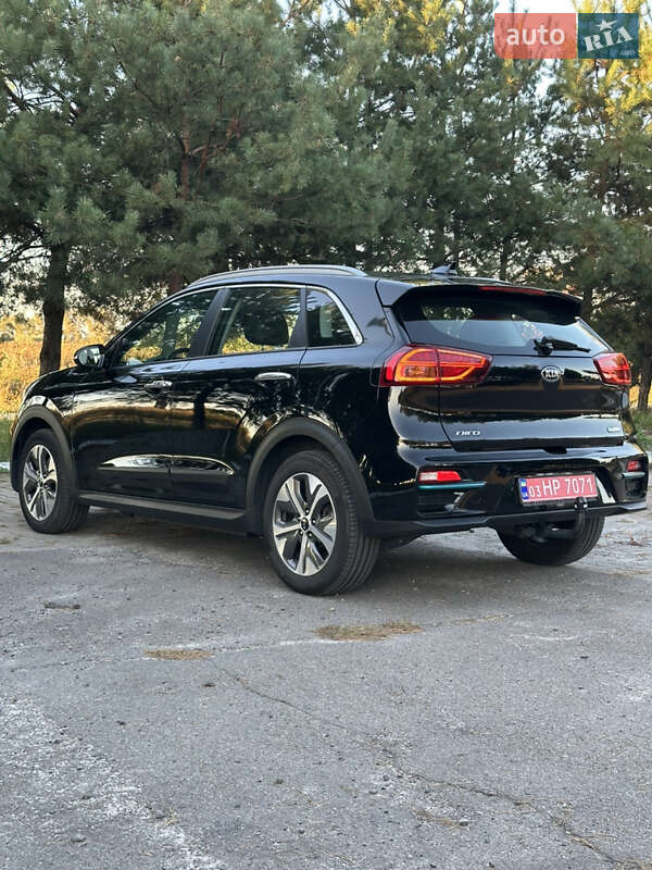 Внедорожник / Кроссовер Kia Niro 2020 в Золочеве фото 22 Внедорожник / Кроссовер Kia Niro 2020 в Золочеве