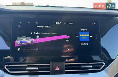 Внедорожник / Кроссовер Kia Niro 2021 в 