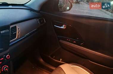 Внедорожник / Кроссовер Kia Niro 2019 в 
