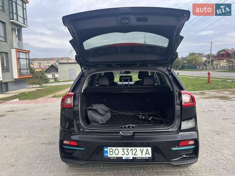 Внедорожник / Кроссовер Kia Niro 2018 в Чорткове фото 6 Внедорожник / Кроссовер Kia Niro 2018 в Чорткове