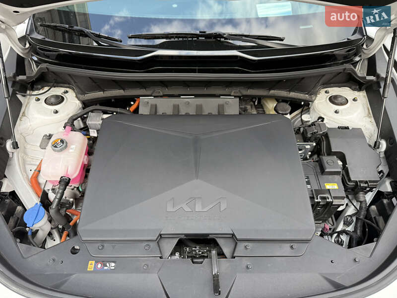Позашляховик / Кросовер Kia Niro 2022 в Умані