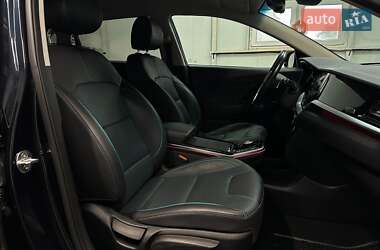 Внедорожник / Кроссовер Kia Niro 2020 в 