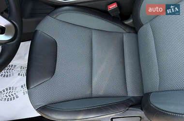 Внедорожник / Кроссовер Kia Niro 2021 в 