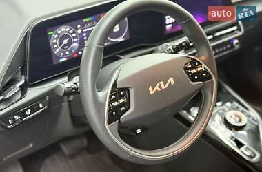 Внедорожник / Кроссовер Kia Niro 2023 в 
