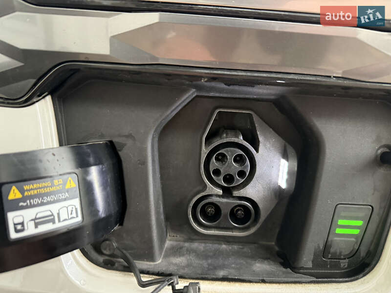 Позашляховик / Кросовер Kia Niro 2022 в Умані