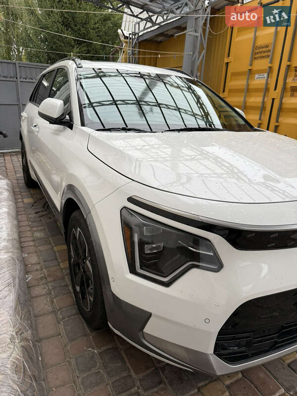 Позашляховик / Кросовер Kia Niro 2022 в Умані