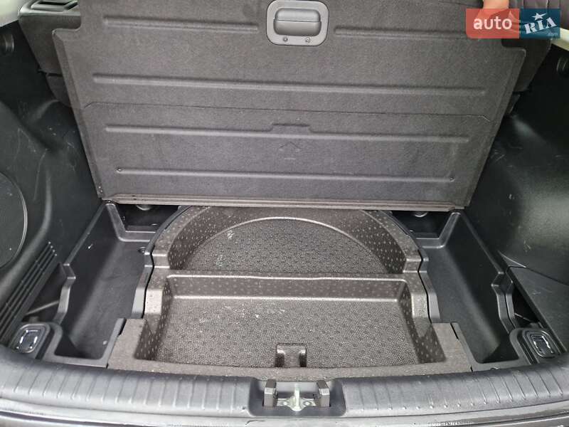 Позашляховик / Кросовер Kia Niro 2019 в Львові